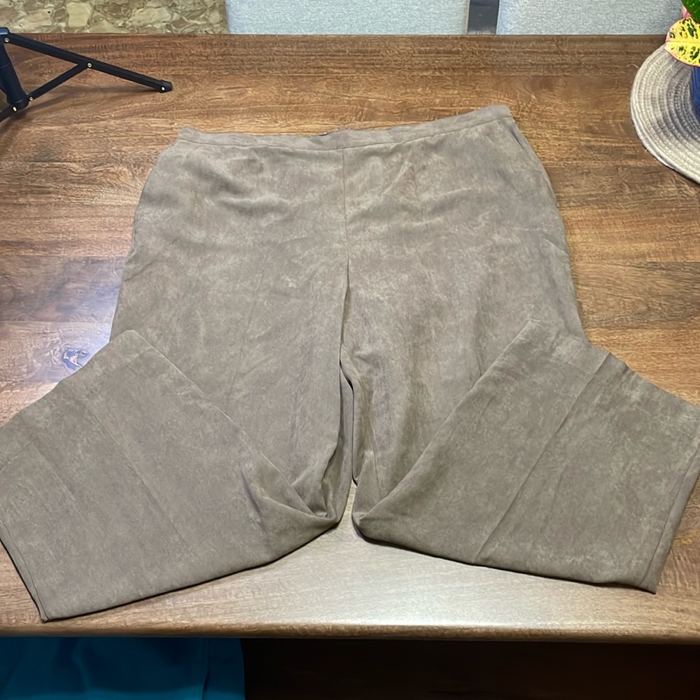 Alfred Dunner Women’s Pants